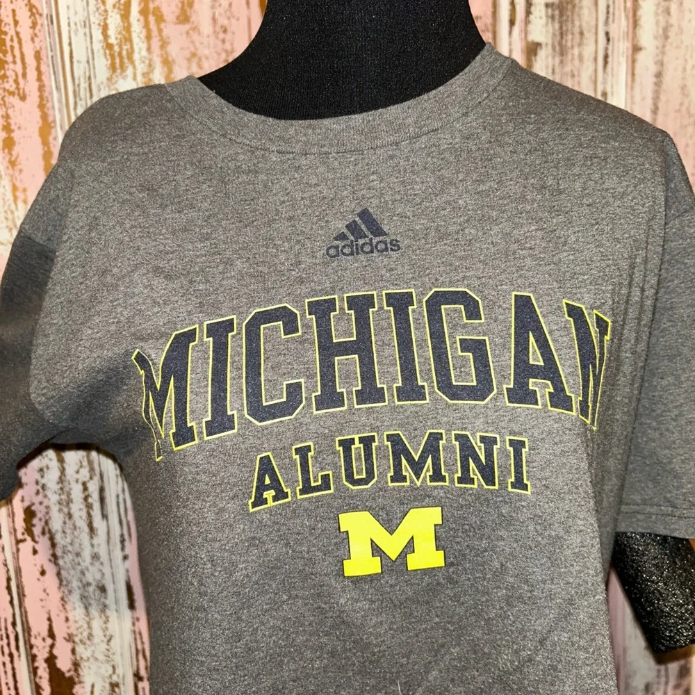 adidas gray short